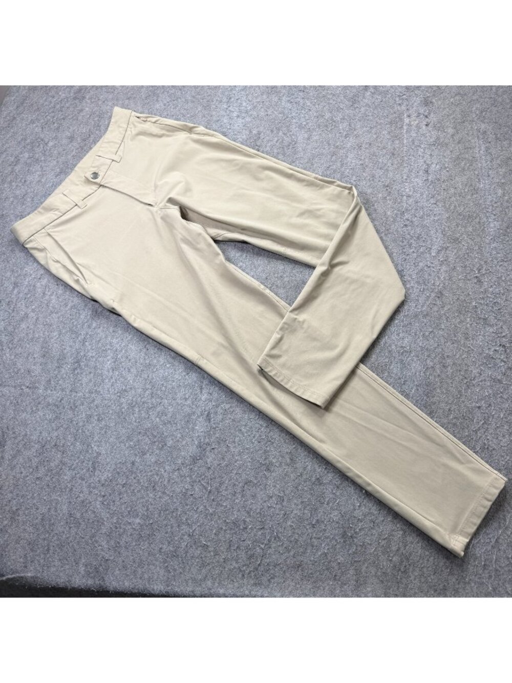 Lululemon Commission Pants Men 30 x 30 Beige Slim Stretch Warpstreme Tapered b39